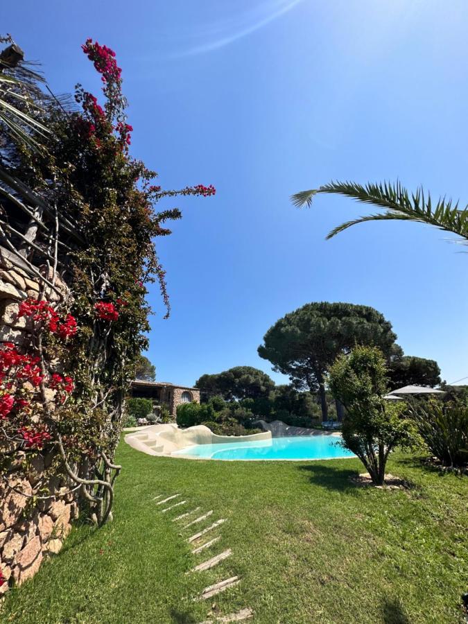 Hotel Ambassador Palombaggia Porto-Vecchio  Exterior photo
