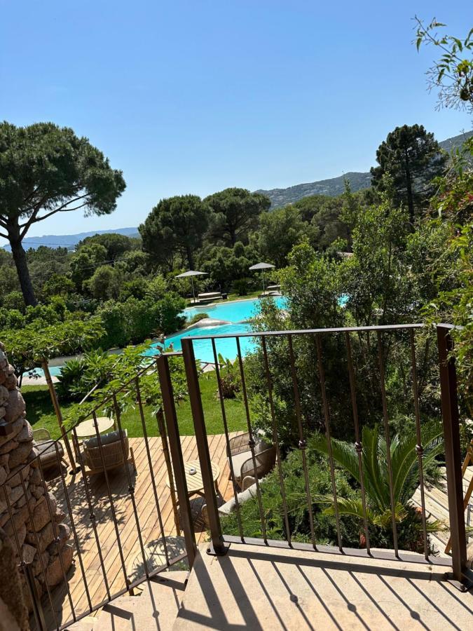 Hotel Ambassador Palombaggia Porto-Vecchio  Exterior photo