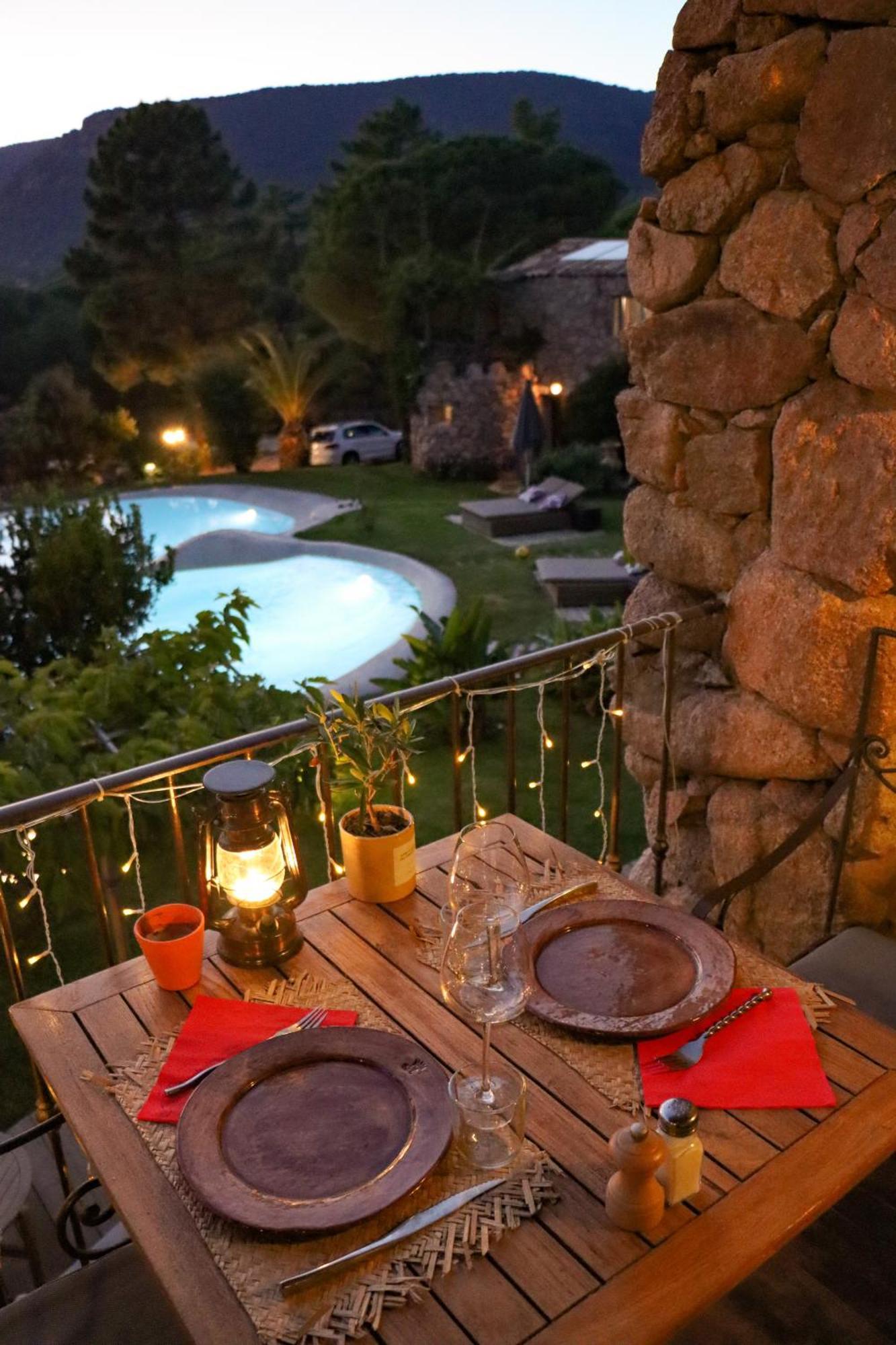 Hotel Ambassador Palombaggia Porto-Vecchio  Exterior photo