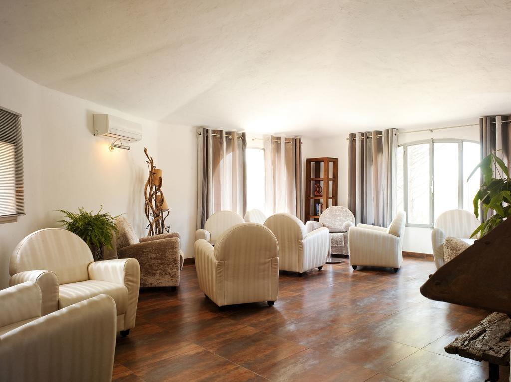 Hotel Ambassador Palombaggia Porto-Vecchio  Exterior photo