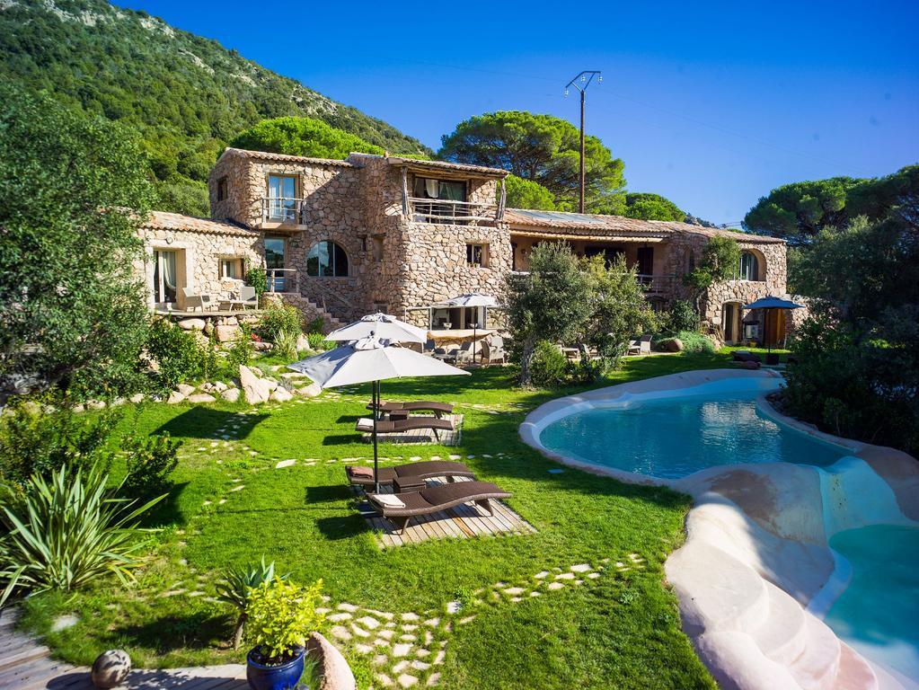 Hotel Ambassador Palombaggia Porto-Vecchio  Exterior photo